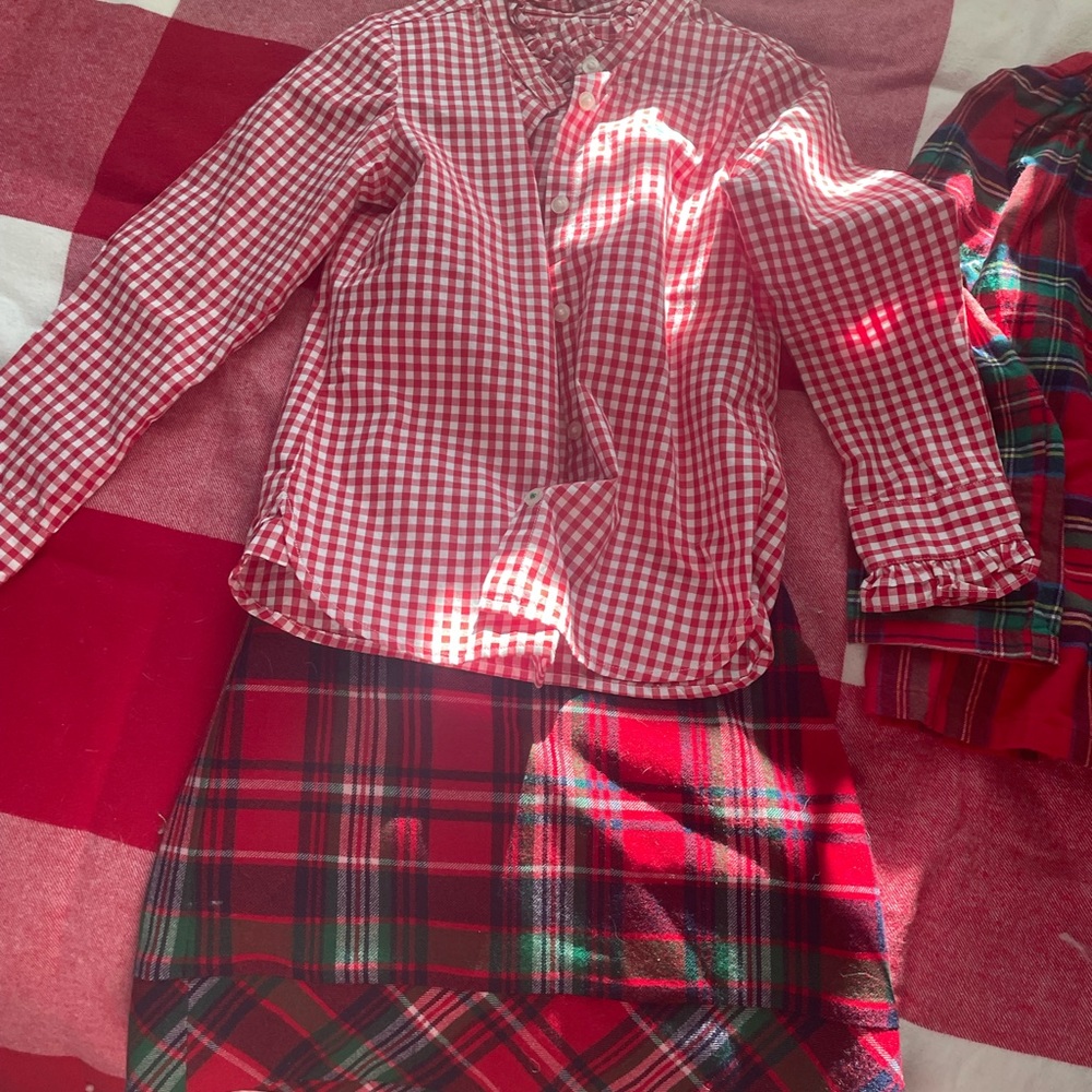 Vineyard vine toddler skirt